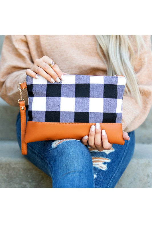 Trending Buffalo Plaid Clutch ~ Perfect For All Seasons