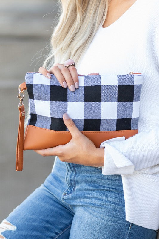 Trending Buffalo Plaid Clutch ~ Perfect For All Seasons